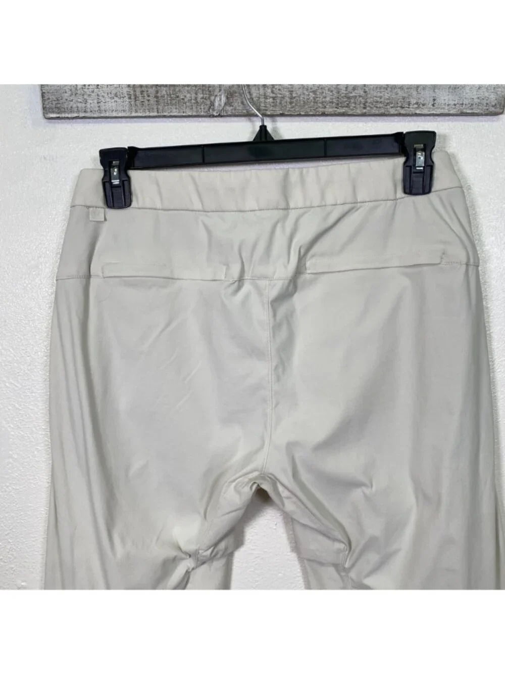 Lululemon Mens Belted Casual Pants Athleisure Neutral Beige Adjustable Belt 32